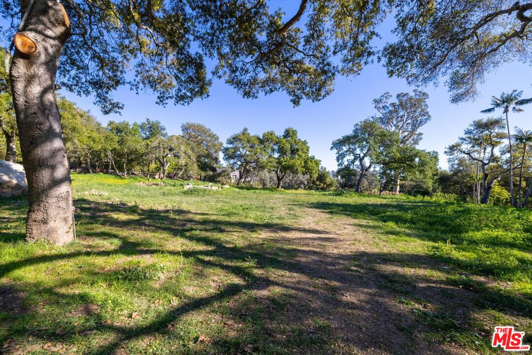 800 Rockbridge Road Santa Barbara, CA 93108 - Photo 7 of 20 a view of a golf course with a yard
