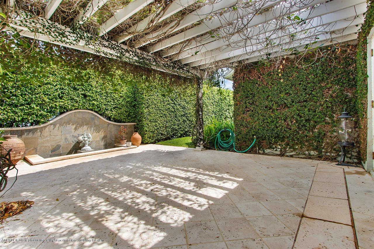 255 Ridgeview Drive Palm Beach, FL 33480 - Photo 14 of 20