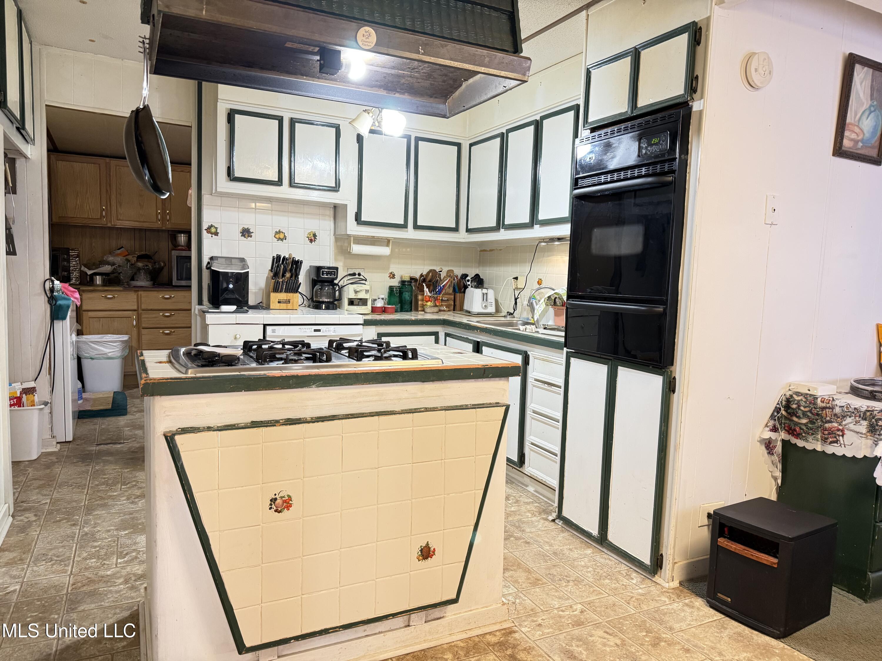 953 County Road 376 Carrollton, MS 38917 - Photo 34 of 67 IMG_9146