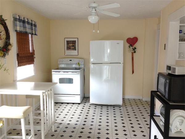 141 High Street Danvers, MA 01923 - Photo 13 of 25 Gallery Image 13