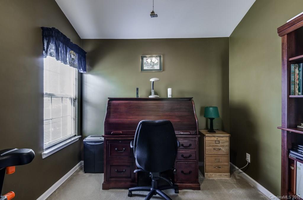 11402 Chapeclane Road Charlotte, NC 28278 - Photo 18 of 26