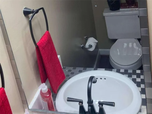 $284,500 | 2510 Hidden Cove Court, Unit C, Gainesville, GA 30501