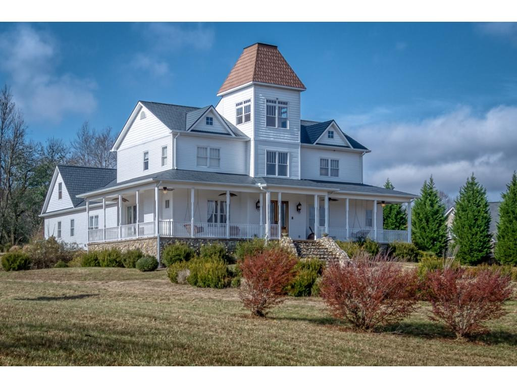 590 Fieldcrest Road Blountville, TN 37617 - Photo 1 of 36 Photo 1