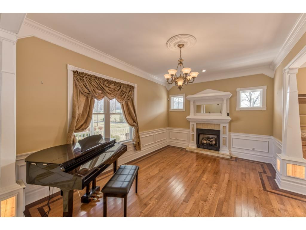 590 Fieldcrest Road Blountville, TN 37617 - Photo 3 of 36 Photo 3