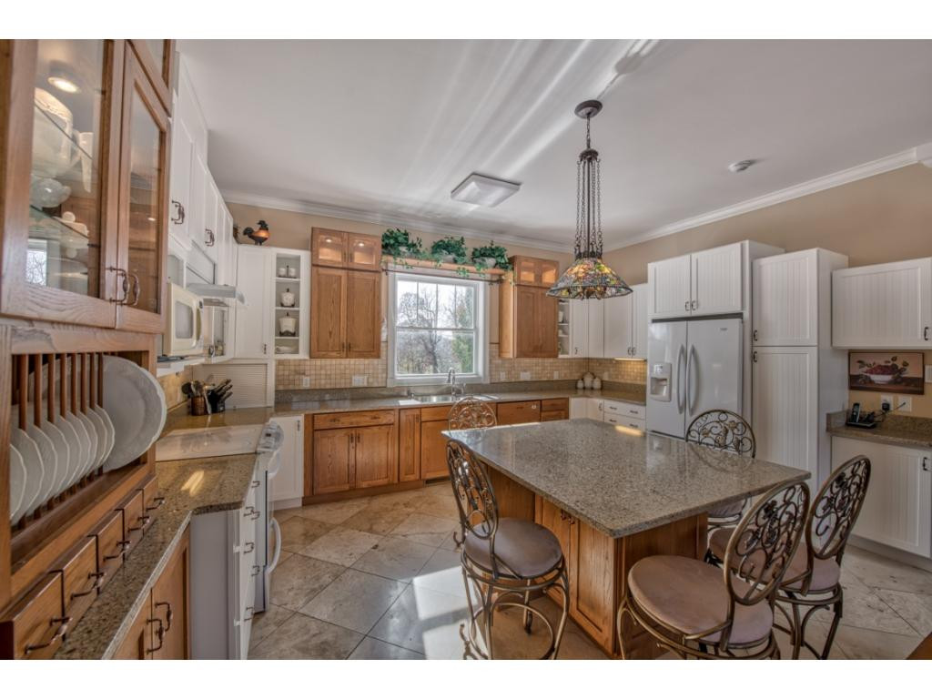 590 Fieldcrest Road Blountville, TN 37617 - Photo 7 of 36 Photo 7