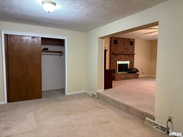 $150,000 | 18 Chick Street, Metropolis, IL 62960