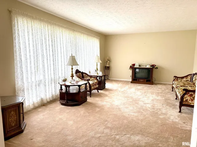 $150,000 | 18 Chick Street, Metropolis, IL 62960