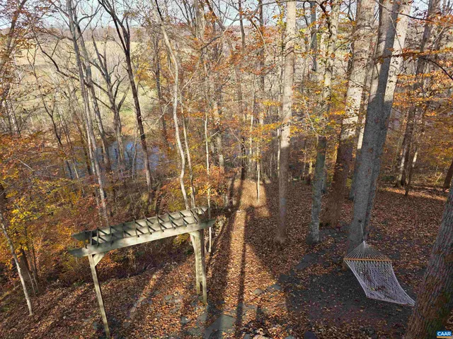 $399,900 | 60 Chippewa Lane, Palmyra, VA 22963