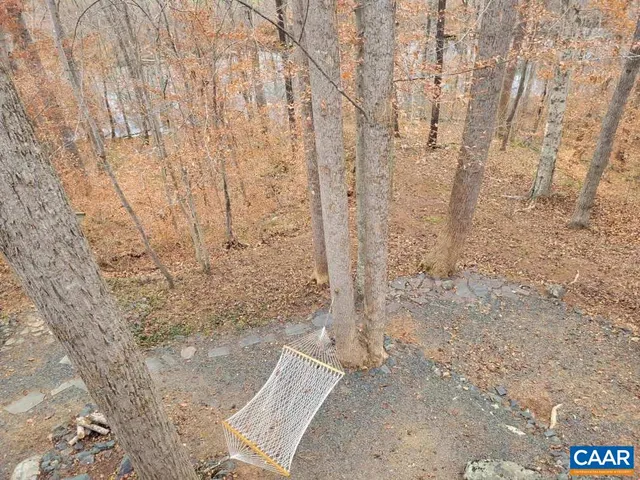 $399,900 | 60 Chippewa Lane, Palmyra, VA 22963