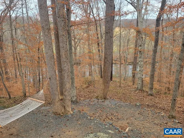 $399,900 | 60 Chippewa Lane, Palmyra, VA 22963