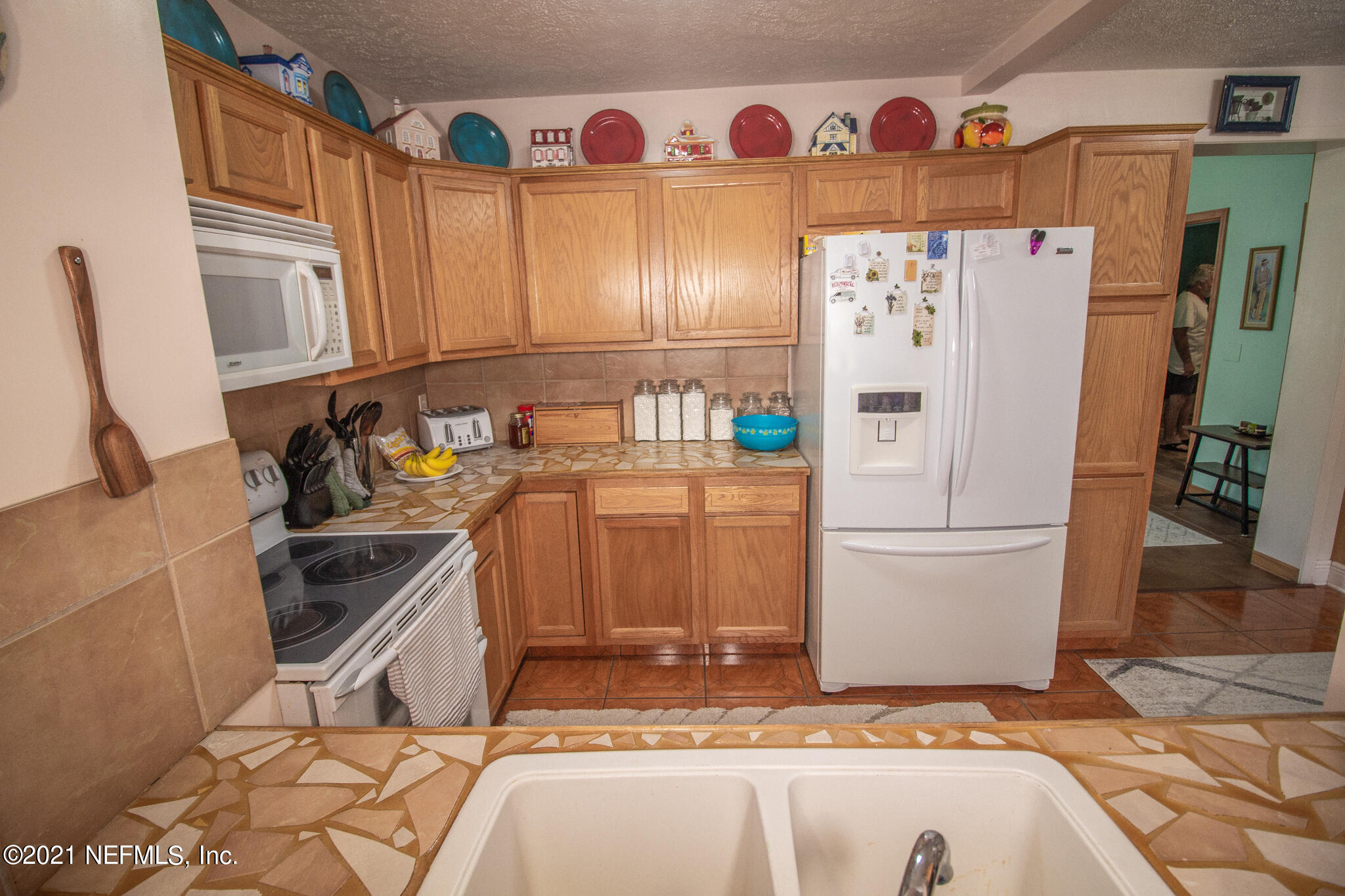 1228 Glen Laura Road Jacksonville, FL 32205 - Photo 9 of 36 9