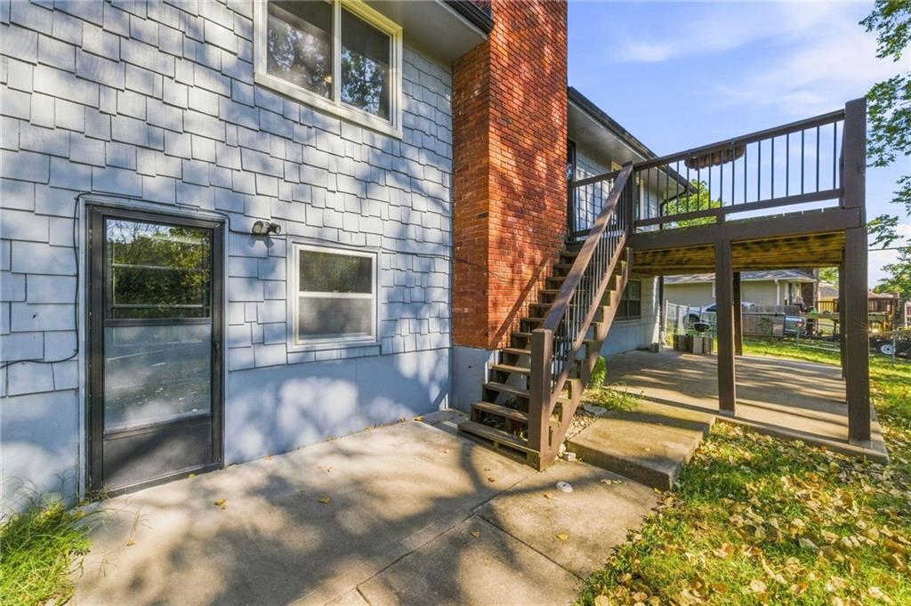 6830 Northwest Cross Road Parkville, MO 64152 - Photo 44 of 46 Gallery Image 44
