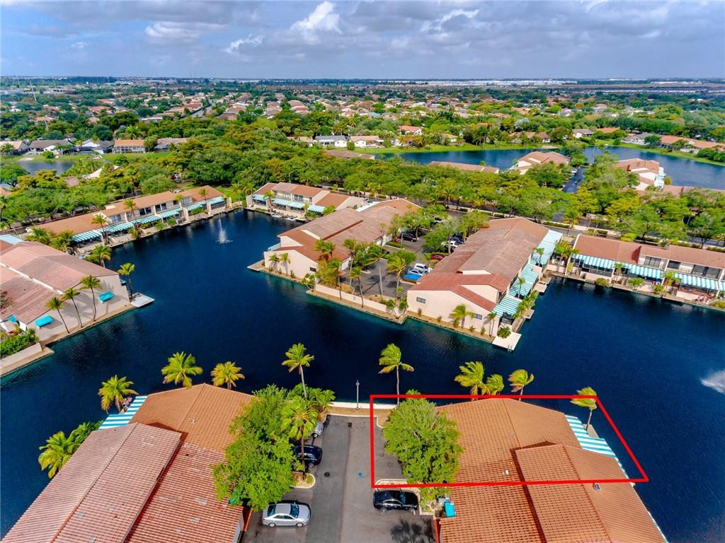 14632 Balgowan Road, Unit 14632 Miami Lakes, FL 33016 - Photo 30 of 33 Photo 30