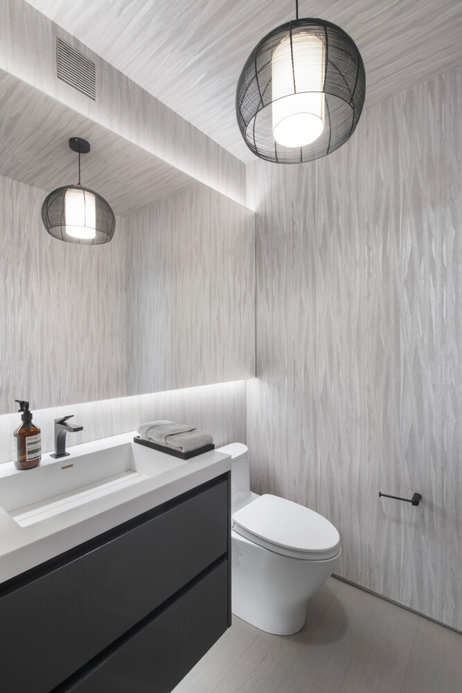 101 West 67th Street, Unit 48C Manhattan, NY 10023 - Photo 15 of 16