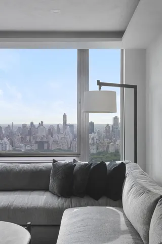 $3,995,000 | 101 West 67th Street, Unit 48C | Upper West Side