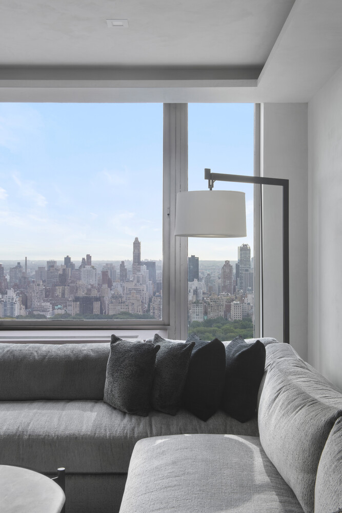 101 West 67th Street, Unit 48C Manhattan, NY 10023 - Photo 2 of 16