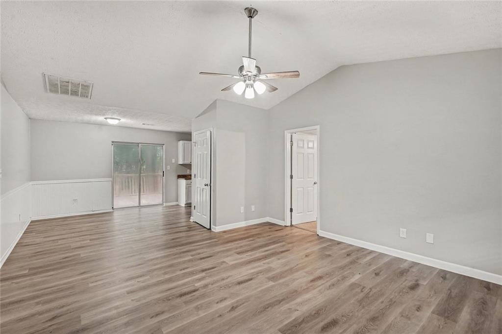240 Spring Circle Senoia, GA 30276 - Photo 3 of 17 Gallery Image 3