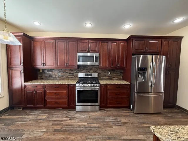 $3,800 | 503 Coventry Drive, Nutley, NJ 07110