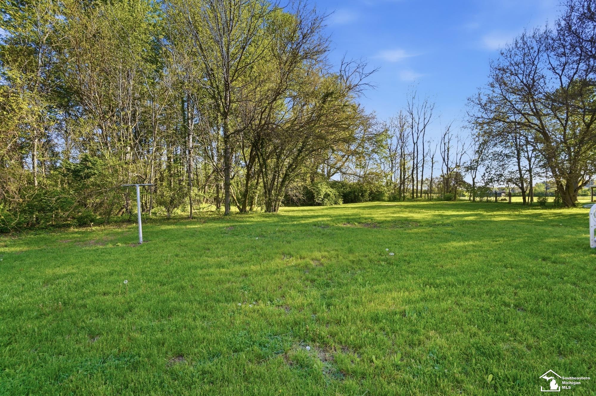 2634 Stewart Road Monroe, MI 48162 - Photo 40 of 43