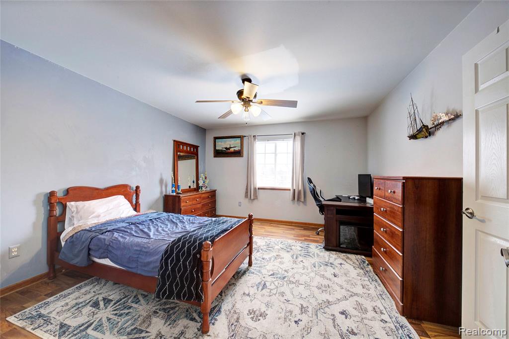 2168 Lake George Road Leonard, MI 48367 - Photo 26 of 54