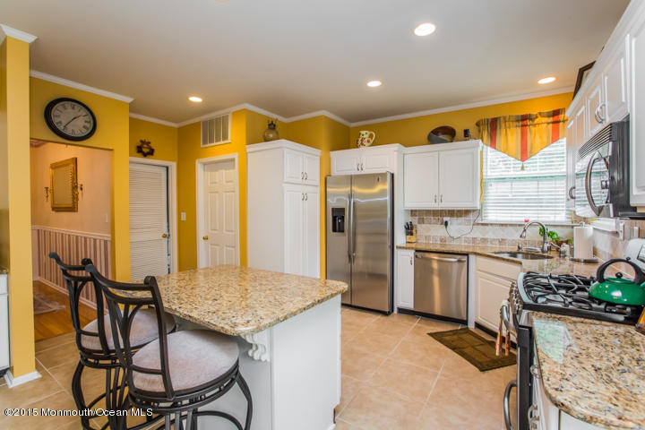 20 Nicholson Key Colts Neck, NJ 07722 - Photo 14 of 43 20NicholsonKeyLoRes-14