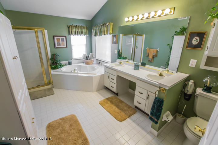 20 Nicholson Key Colts Neck, NJ 07722 - Photo 25 of 43 20NicholsonKeyLoRes-37