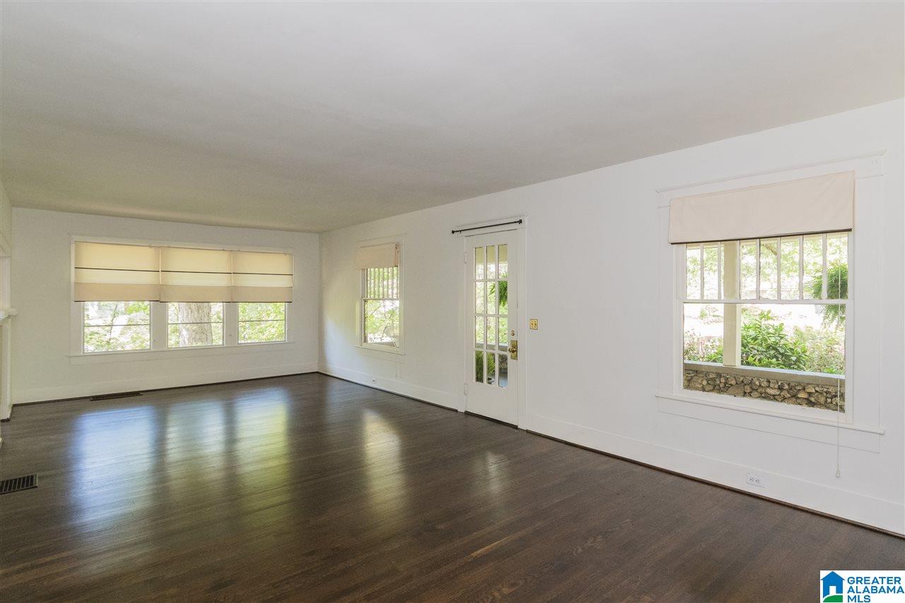 422 Valley Road Birmingham, AL 35206 - Photo 7 of 29