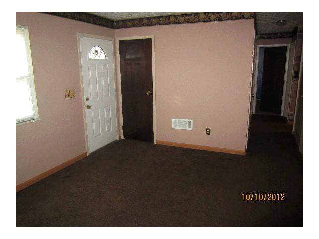 5326 Paladim Road Columbus, OH 43232 - Photo 2 of 12 Gallery Image 2
