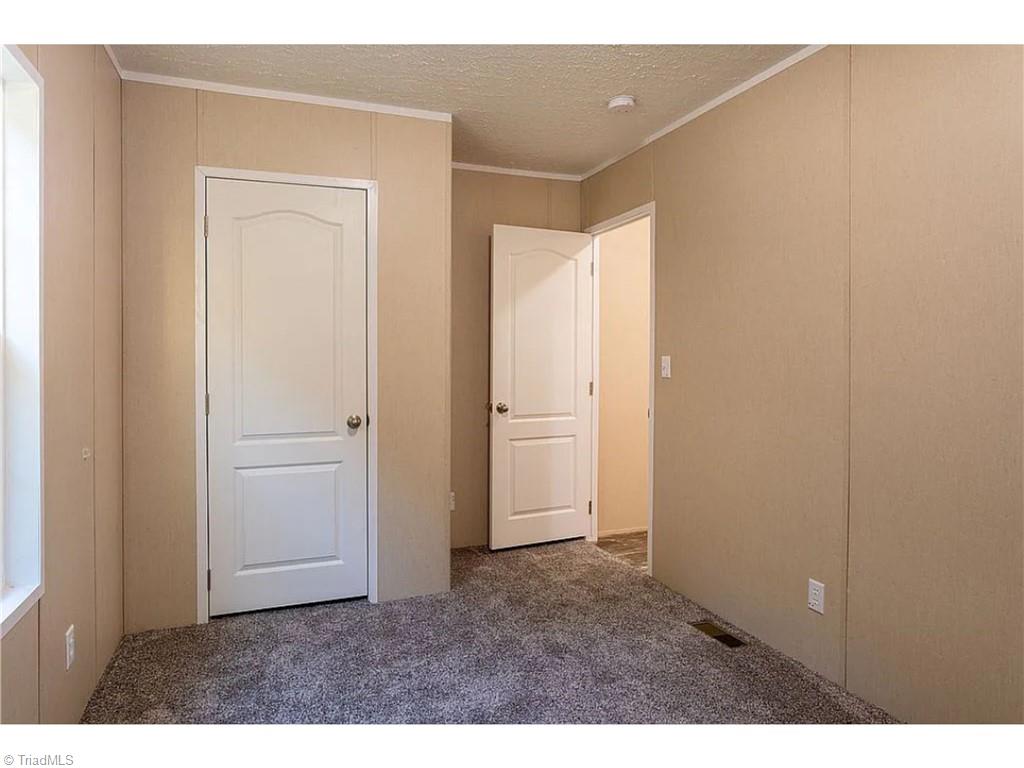 131 Ed Tiser Road Lexington, NC 27292 - Photo 11 of 27