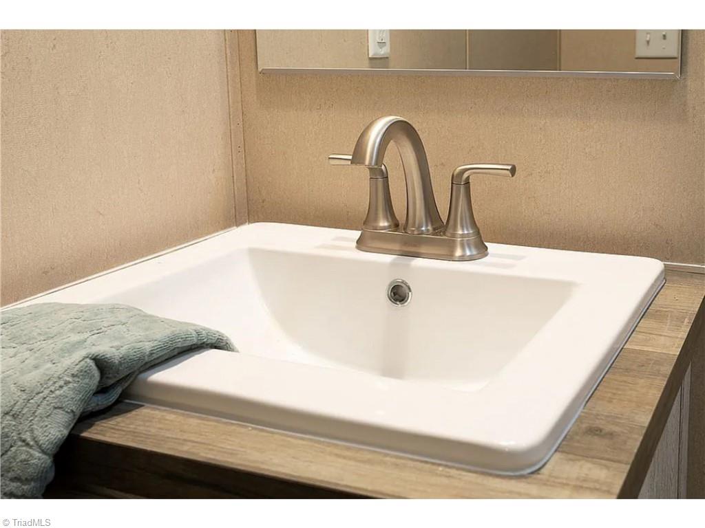 131 Ed Tiser Road Lexington, NC 27292 - Photo 18 of 27