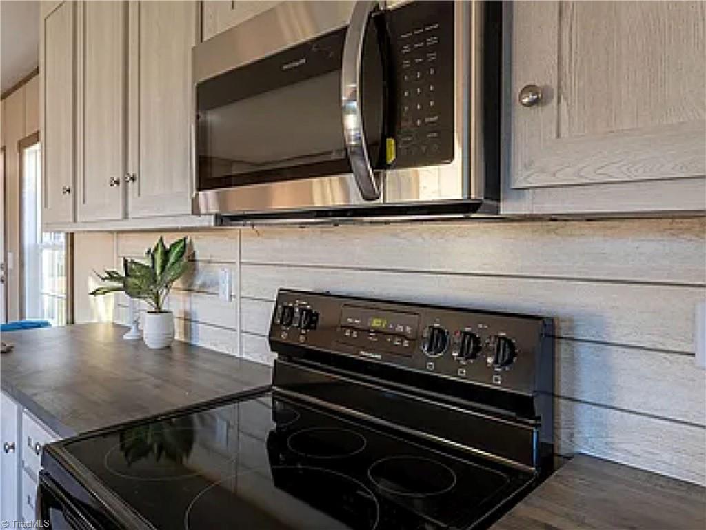 131 Ed Tiser Road Lexington, NC 27292 - Photo 3 of 27