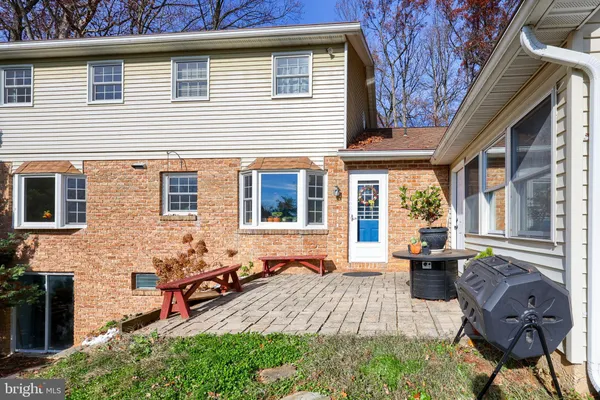 $400,000 | 6659 Jackson Drive, Seven Valleys, PA 17360