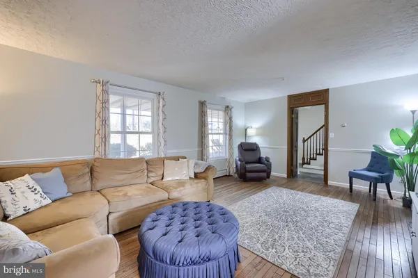 $400,000 | 6659 Jackson Drive, Seven Valleys, PA 17360