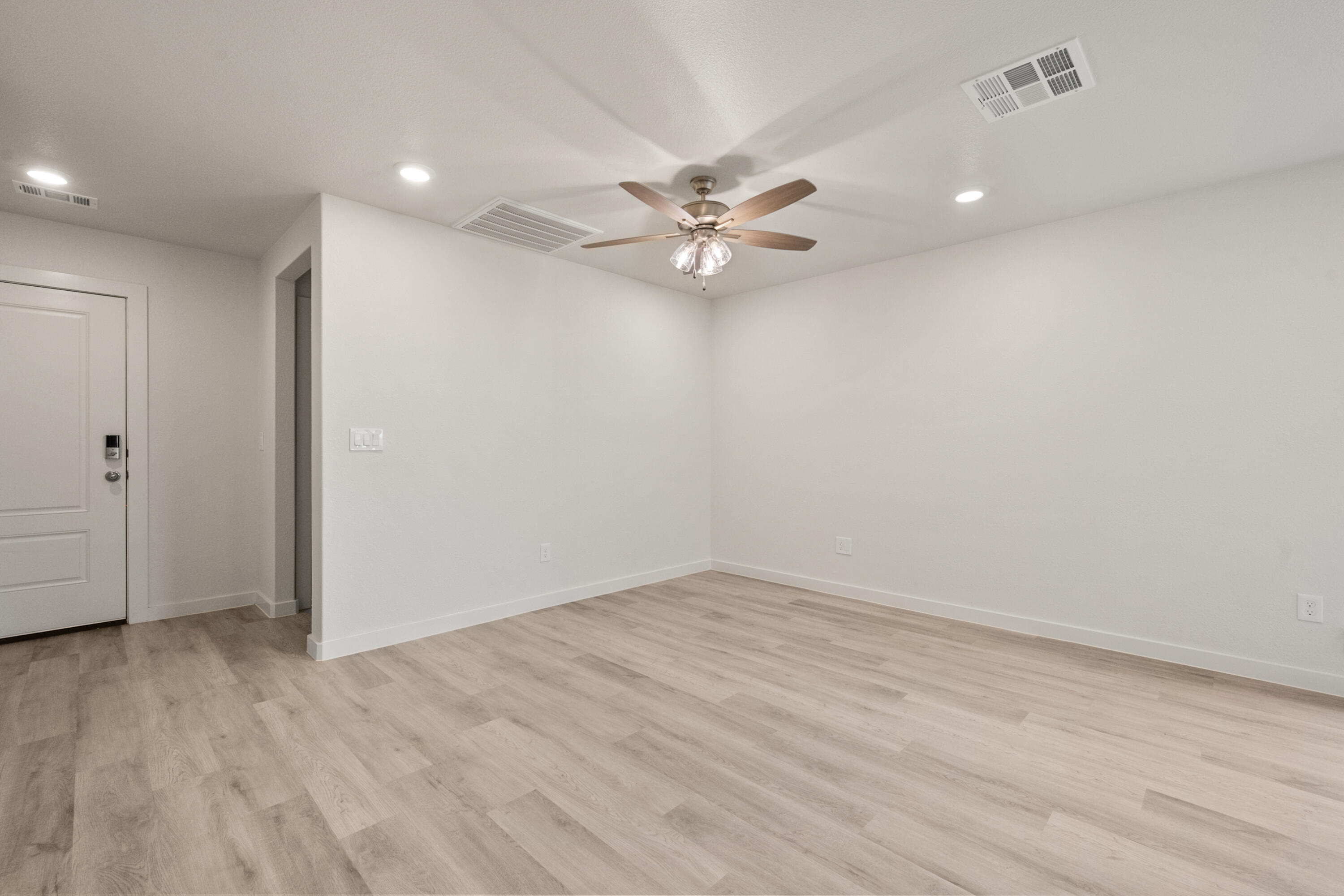 8325 24th Street Lubbock, TX 79407 - Photo 7 of 26 07-8325 24th 8094