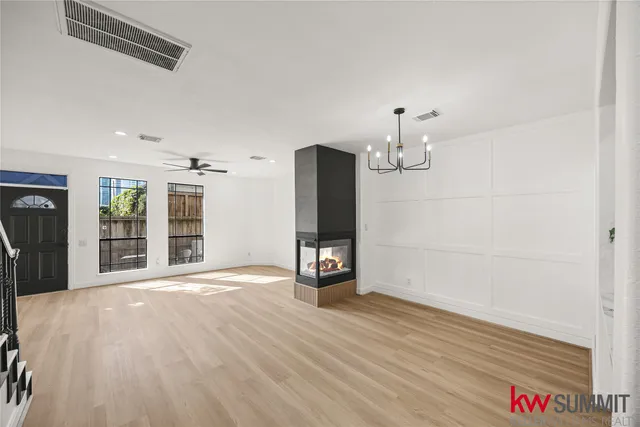 $3,000 | 2410 Calumet Street, Unit B, Houston, TX 77004