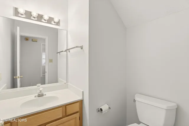 $369,975 | 8500 East Cypress Lake Drive, Knoxville, TN 37923