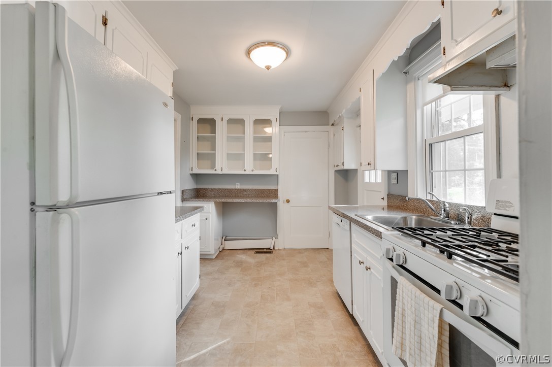 813 Francis Road Glen Allen, VA 23059 - Photo 8 of 32