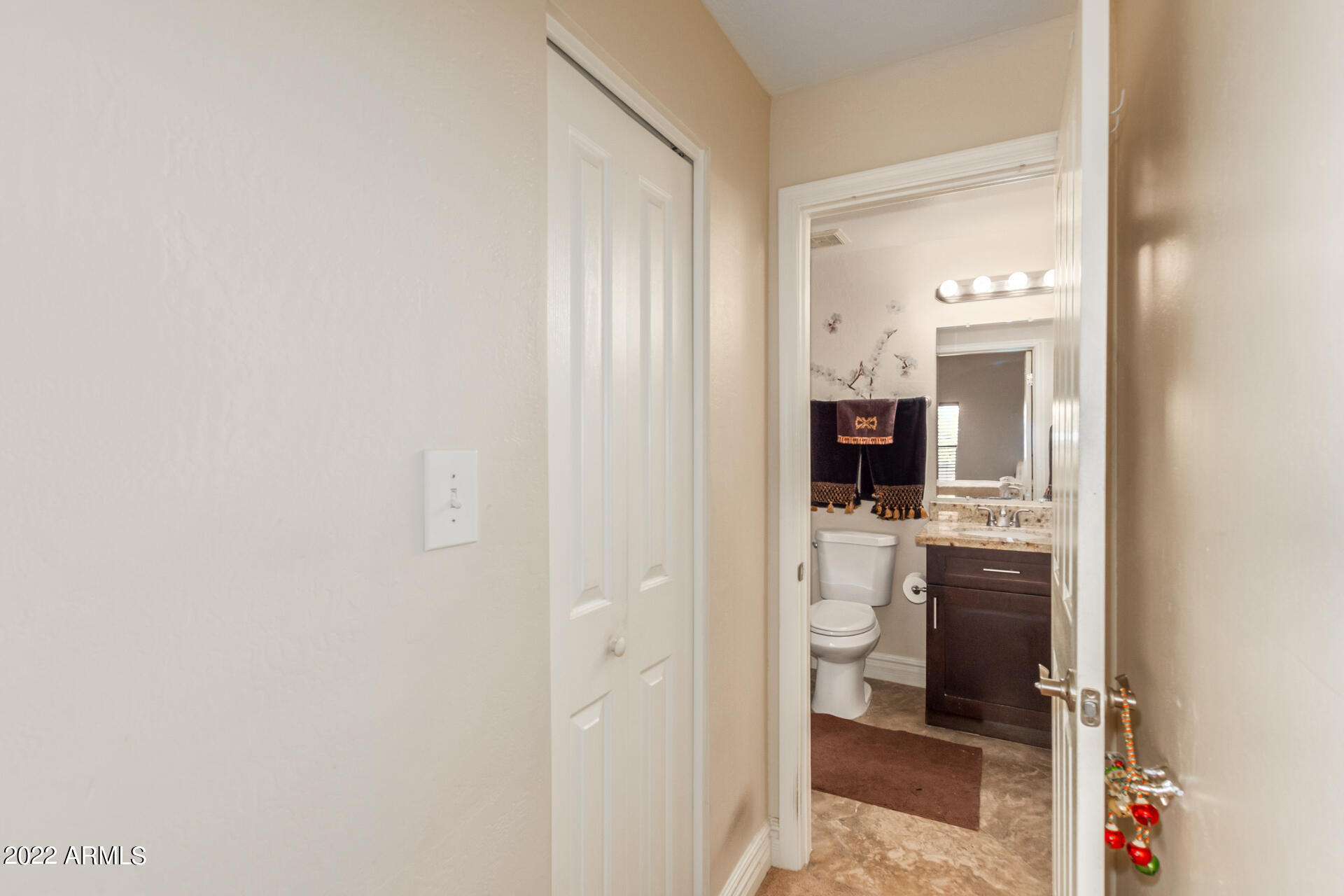 1126 West Elliot Road, Unit 2037 Chandler, AZ 85224 - Photo 18 of 26 Master Bedroom