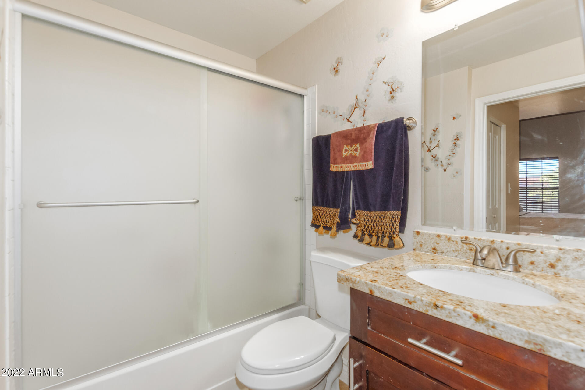 1126 West Elliot Road, Unit 2037 Chandler, AZ 85224 - Photo 19 of 26 Bathroom