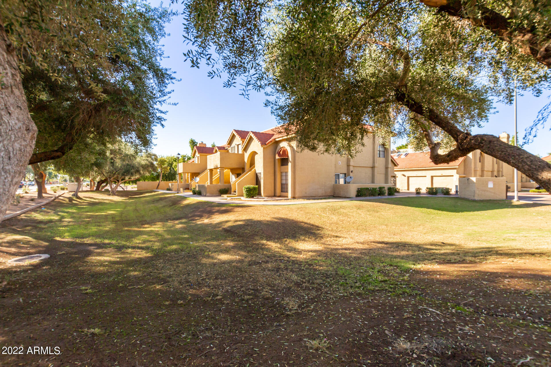 1126 West Elliot Road, Unit 2037 Chandler, AZ 85224 - Photo 24 of 26 Greenbelt
