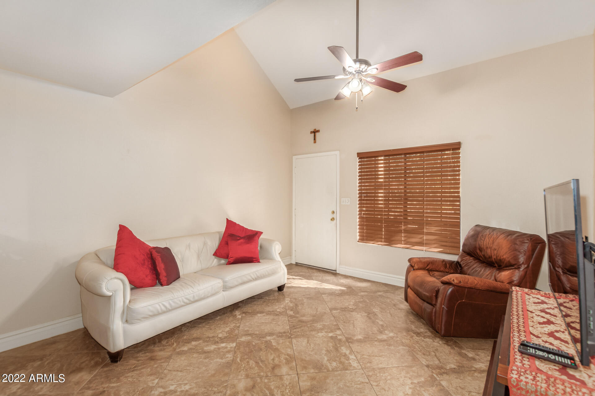 1126 West Elliot Road, Unit 2037 Chandler, AZ 85224 - Photo 7 of 26 Family Room