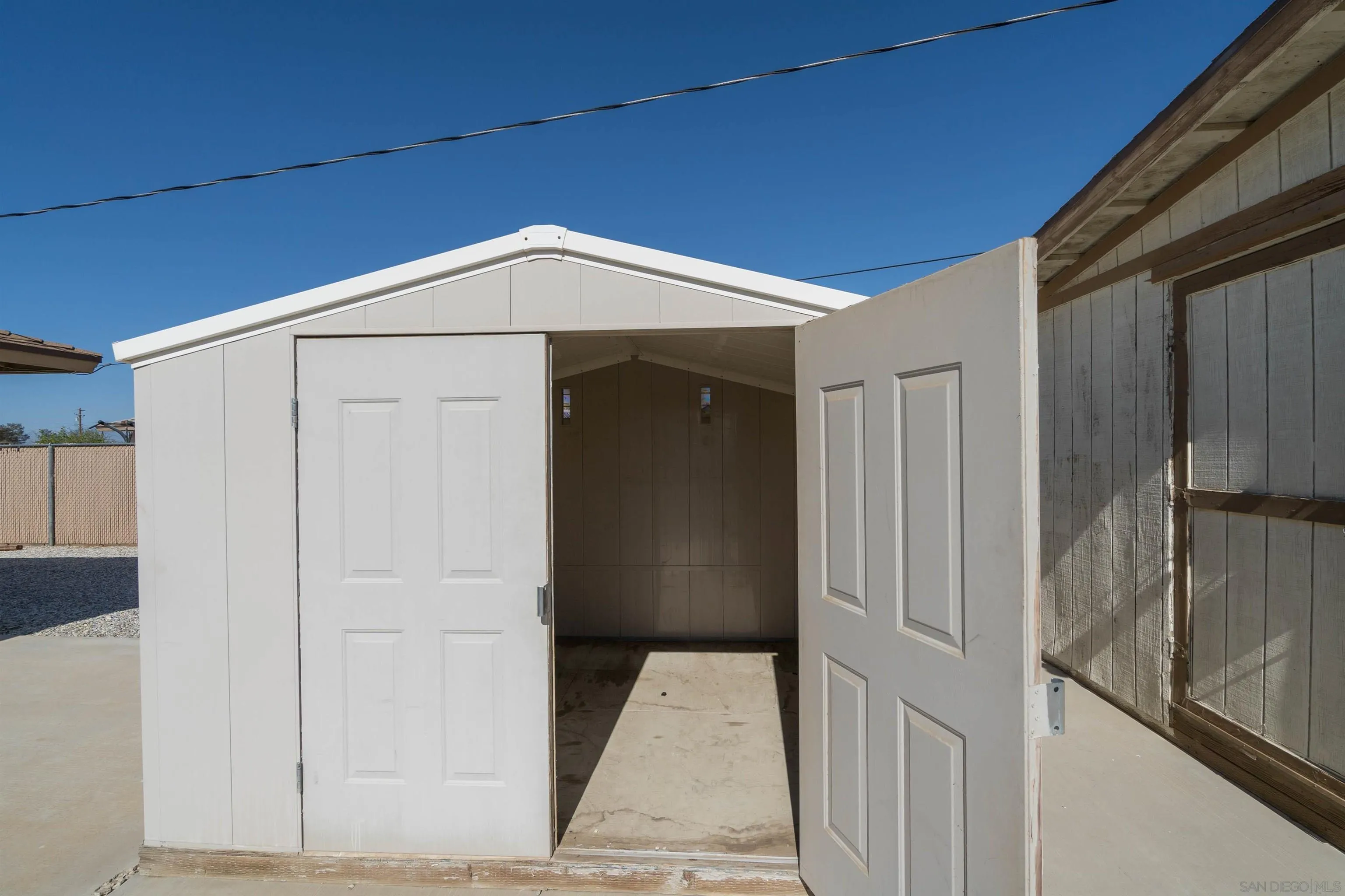 11341 Chimayo Road Apple Valley, CA 92308 - Photo 25 of 27