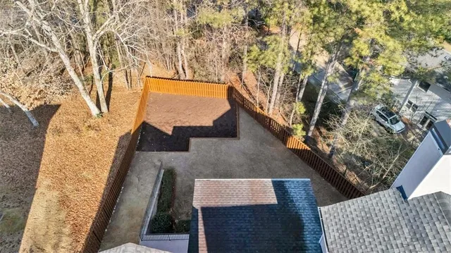 $900,000 | 5640 Overlook Bluff, Johns Creek, GA 30097