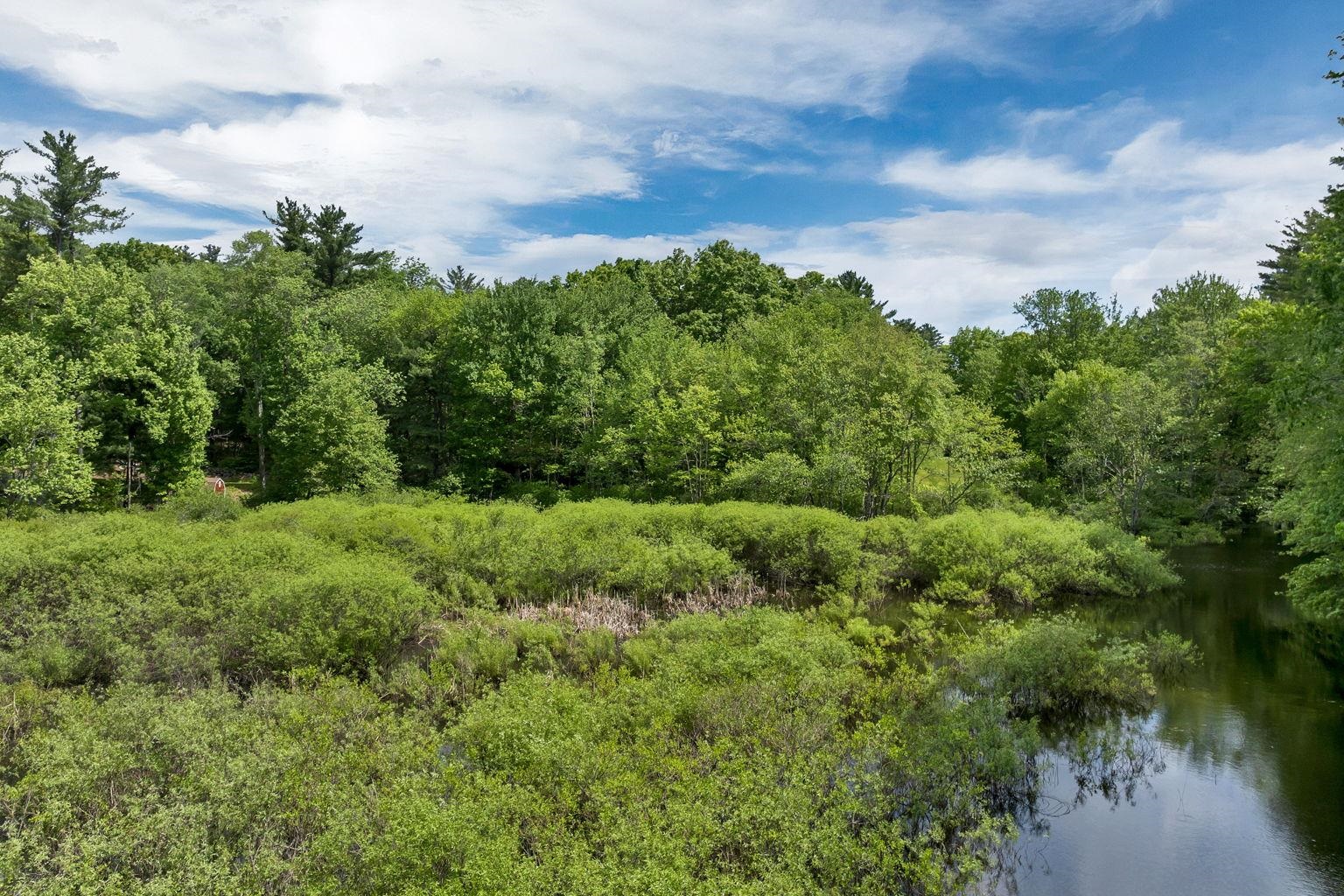 40 Sheldon Road Derry, NH 03038 - Photo 17 of 50