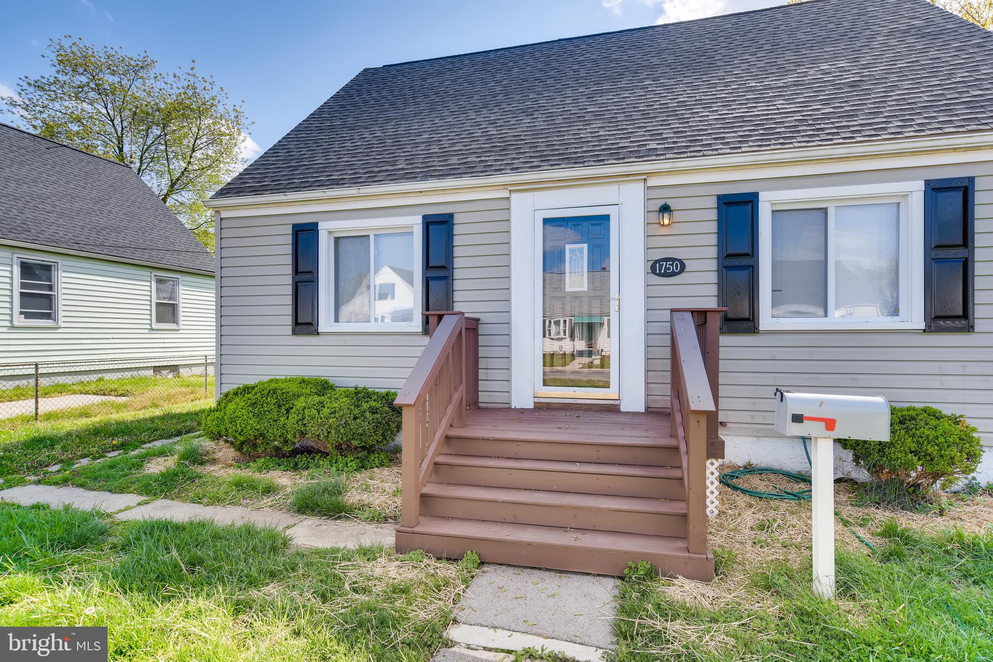 1750 Brookview Road Baltimore, MD 21222 - Photo 2 of 24 Welcome to 1750 Brookview Road!