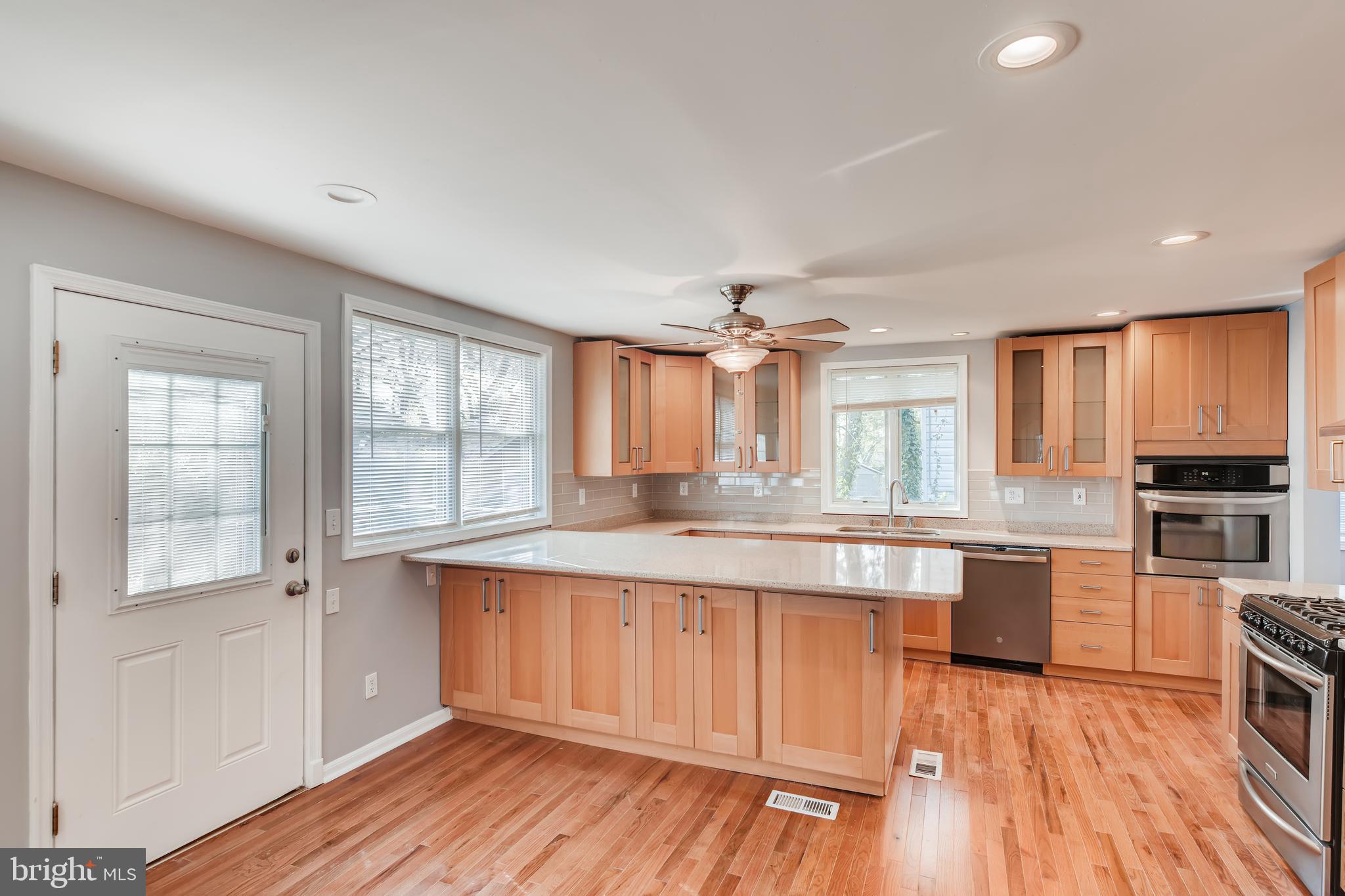 1750 Brookview Road Baltimore, MD 21222 - Photo 7 of 24