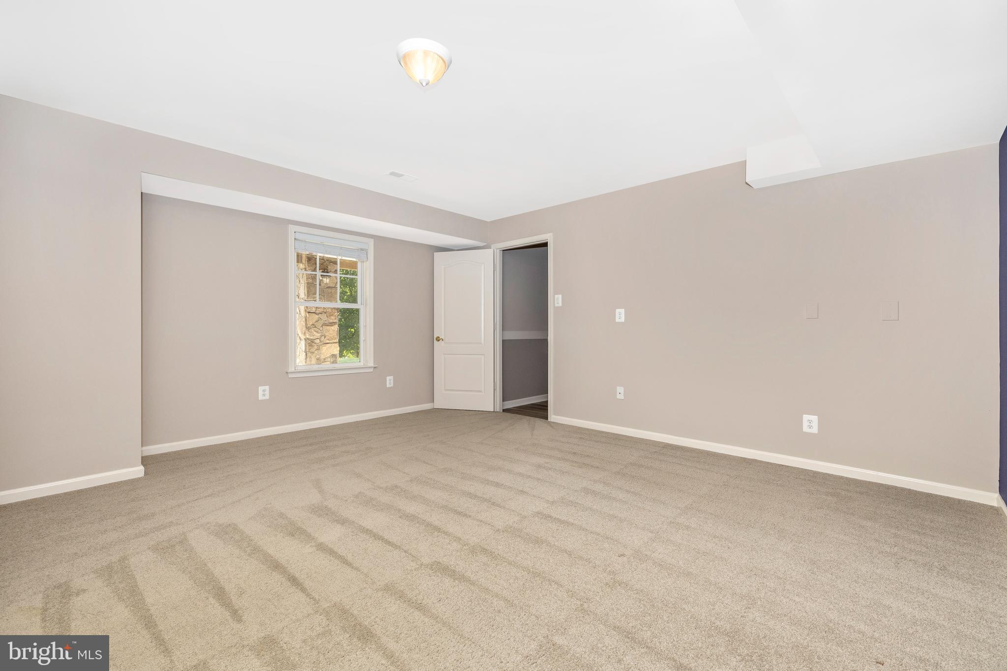 2689 Brook Valley Road Frederick, MD 21701 - Photo 44 of 94 5th Bedroom has a Window and lLrge Closet