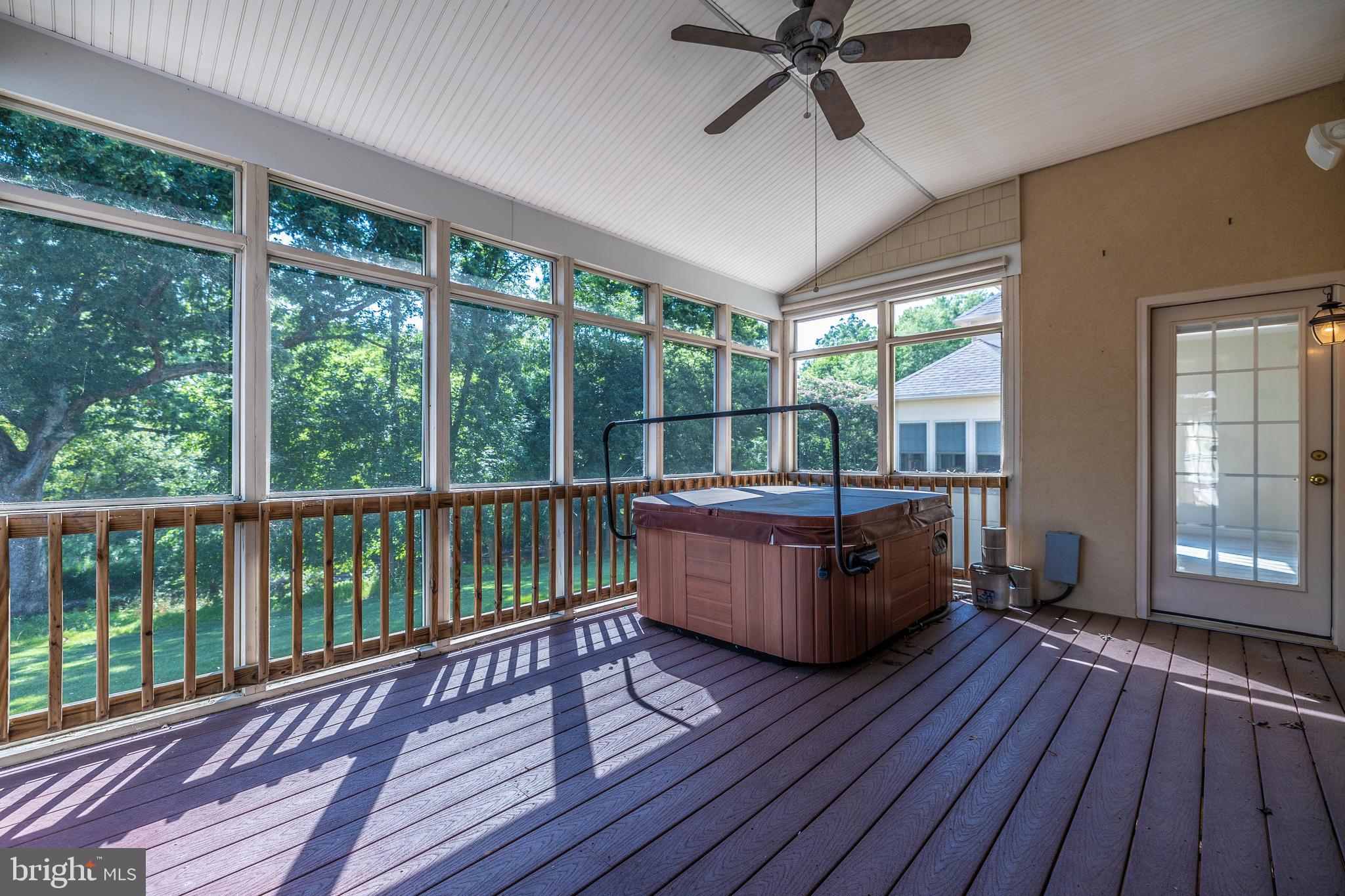 2689 Brook Valley Road Frederick, MD 21701 - Photo 72 of 94 Screened In Deck