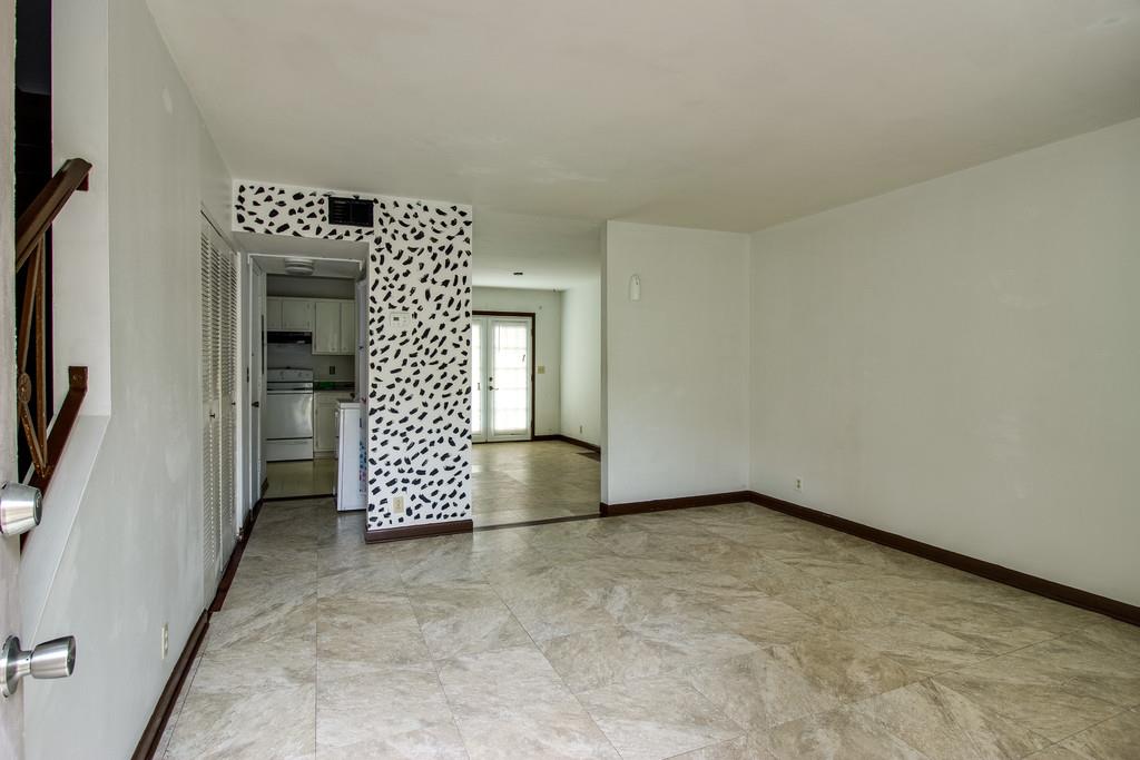 370 Wallace Road, Unit F12 Nashville, TN 37211 - Photo 4 of 19 Gallery Image 4