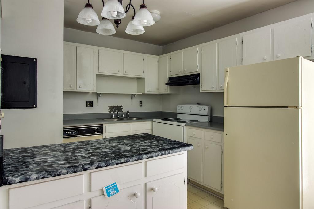 370 Wallace Road, Unit F12 Nashville, TN 37211 - Photo 10 of 19 Gallery Image 10